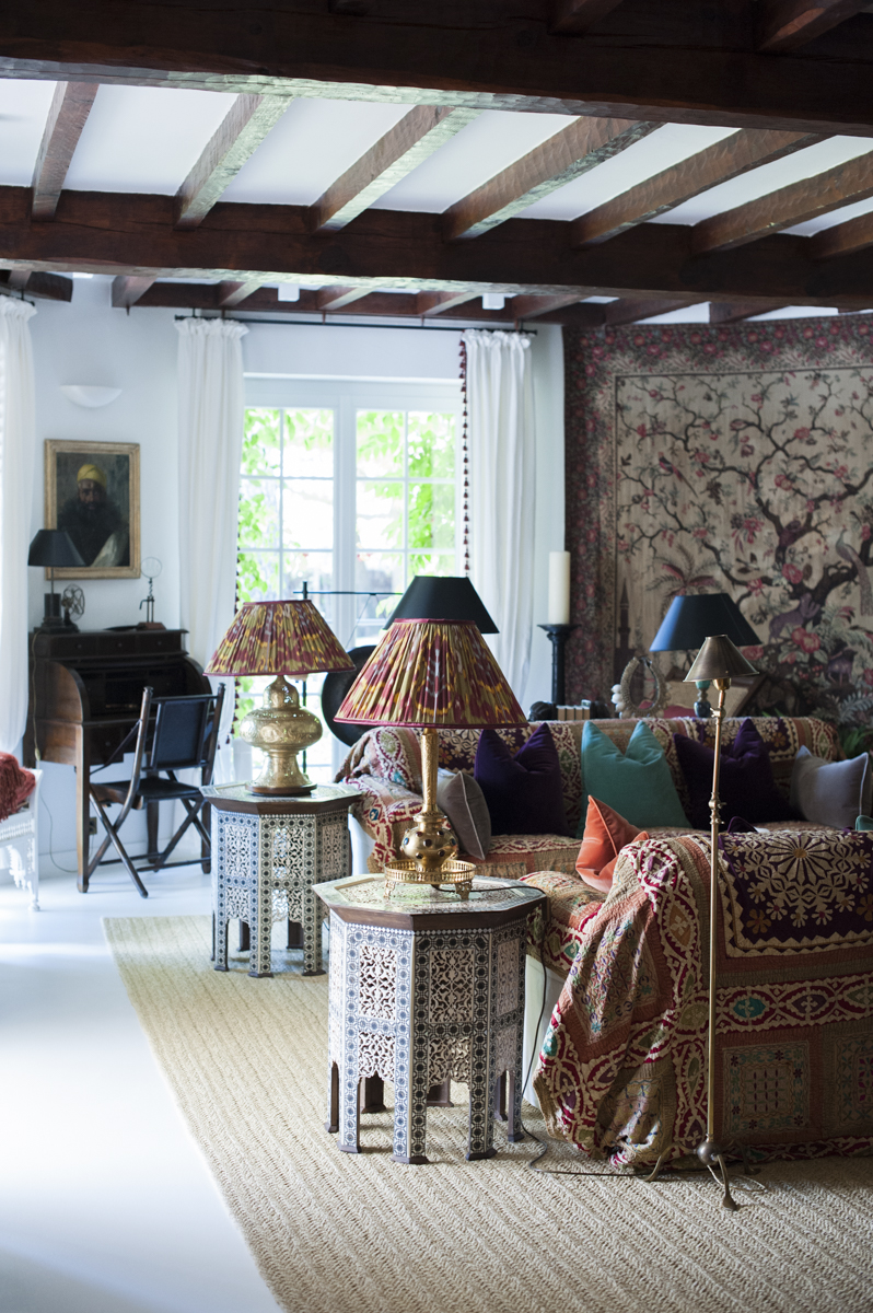 interior design antiques living room london • Marek Sikora Photography